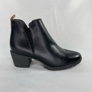 Dr Scholls Womens London Ankle Bootie. Color Black. Size 6.5. Like New!